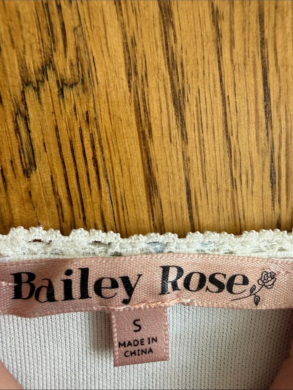 BAILEY ROSE DRESS SIZE SMALL - Picture 2 of 3